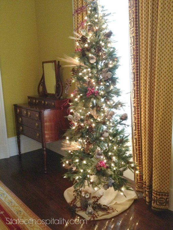 mansion animal tree pic
