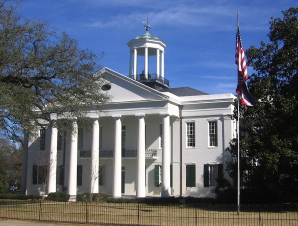 Raymond_Courthouse